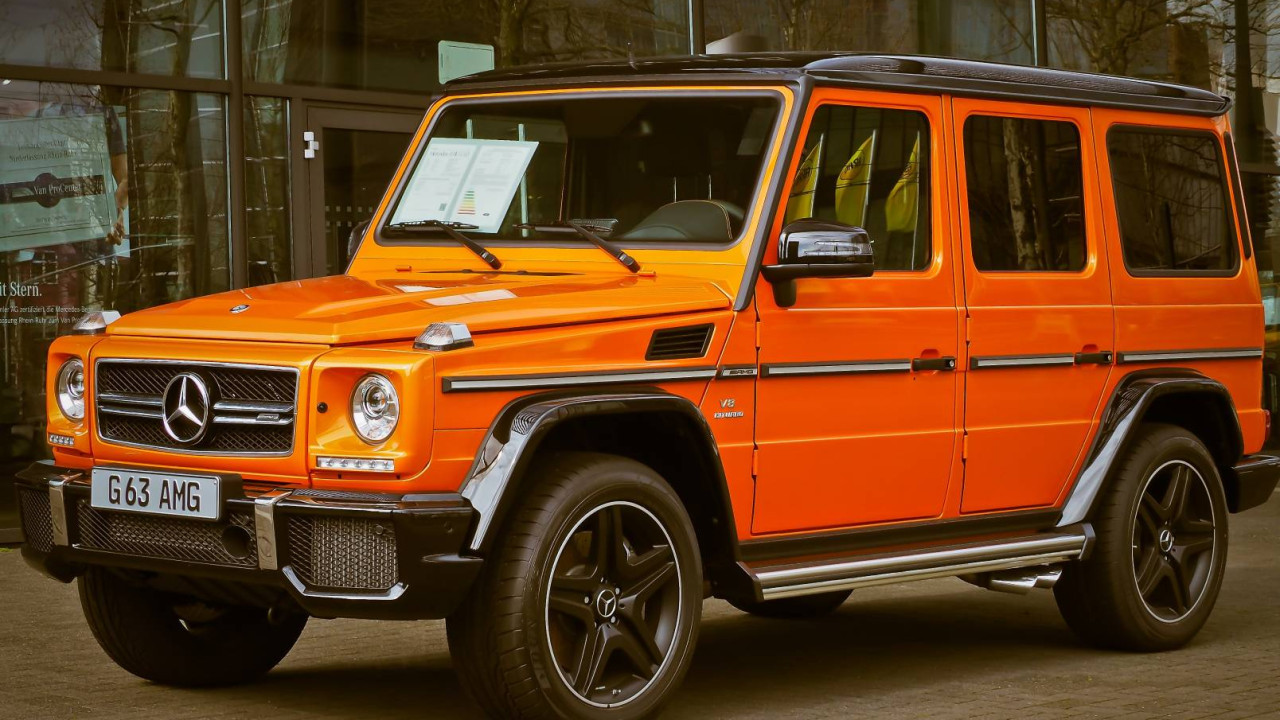 Luxury Car Rentals in Dubai