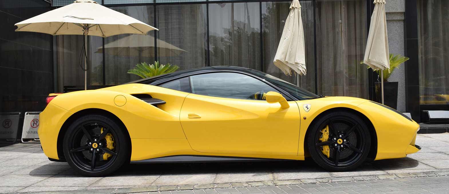 Ferrari 488 GTB interior and exterior views - Image 3