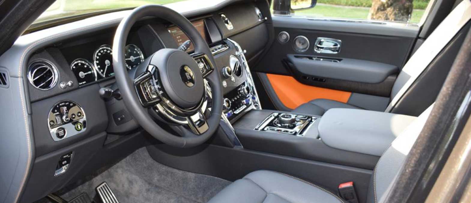 Rolls Royce Cullinan interior and exterior views - Image 3