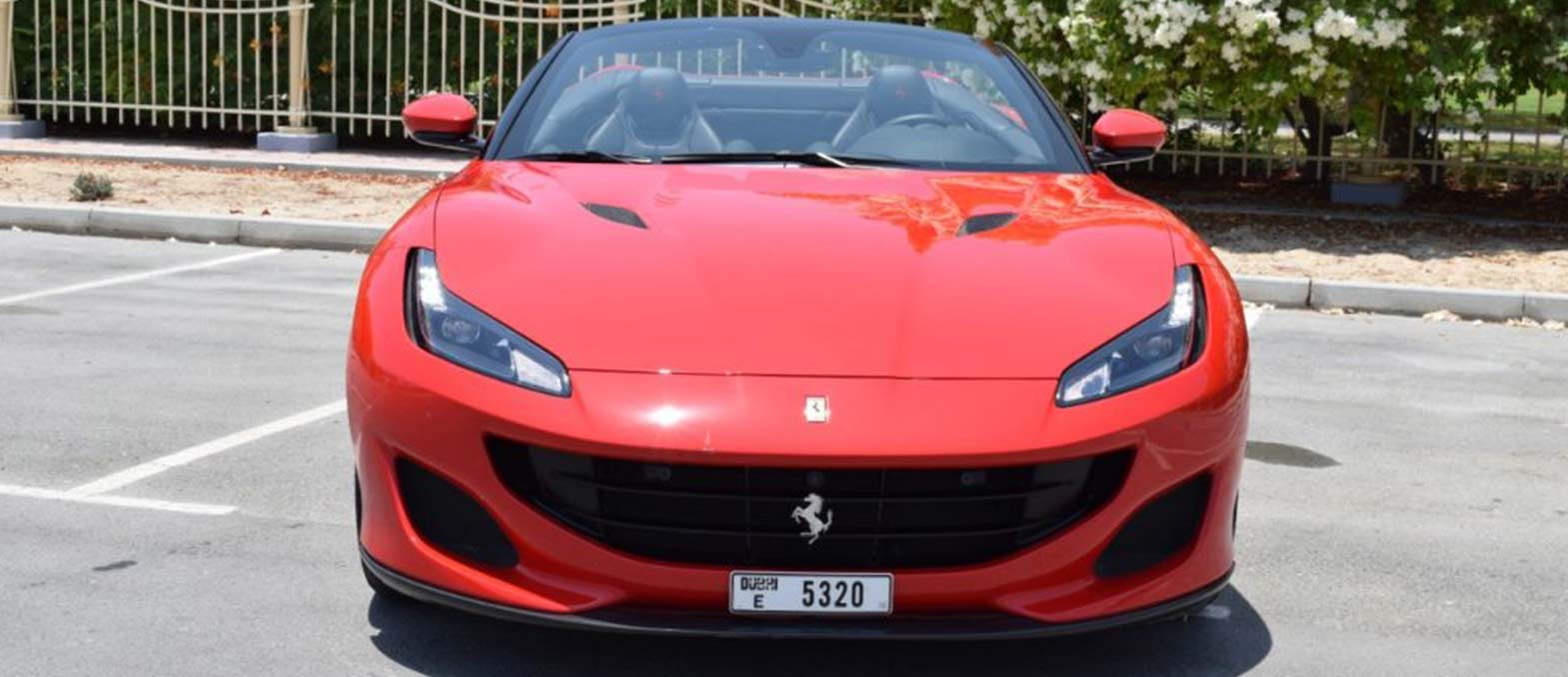 Ferrari Portofino interior and exterior views - Image 1