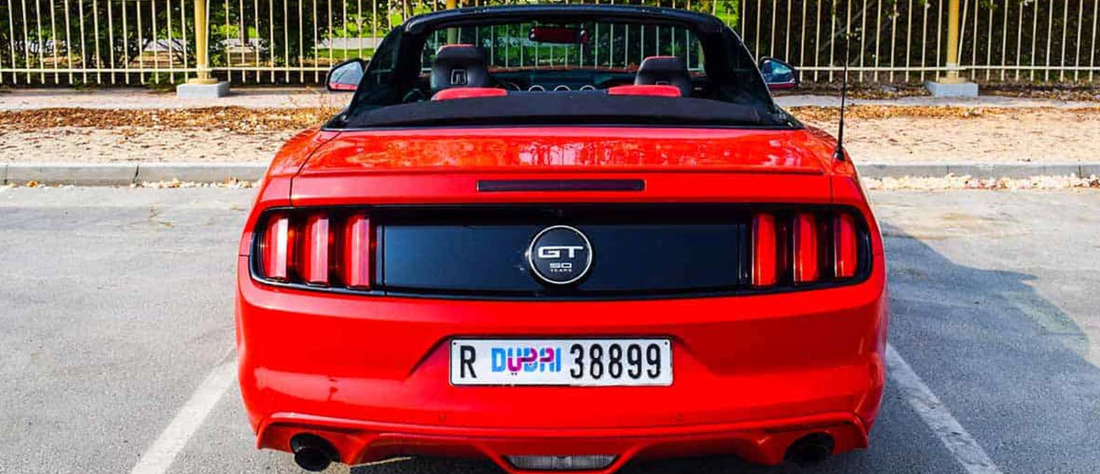 Ford Mustang interior and exterior views - Image 3