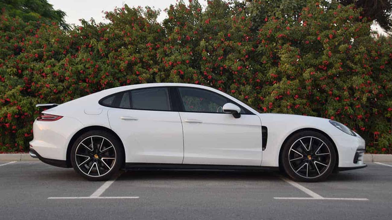 2020 Porsche Porsche Panamera GTS Rental Dubai