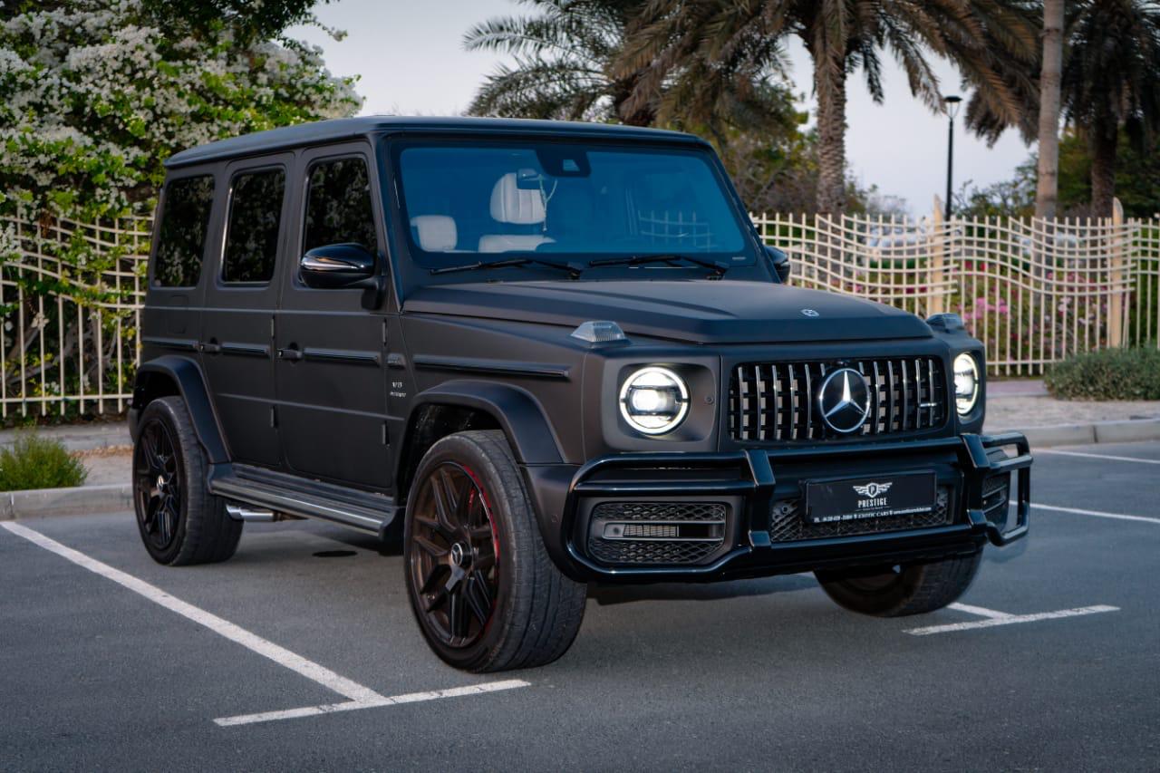 Mercedes G63 interior and exterior views - Image 1