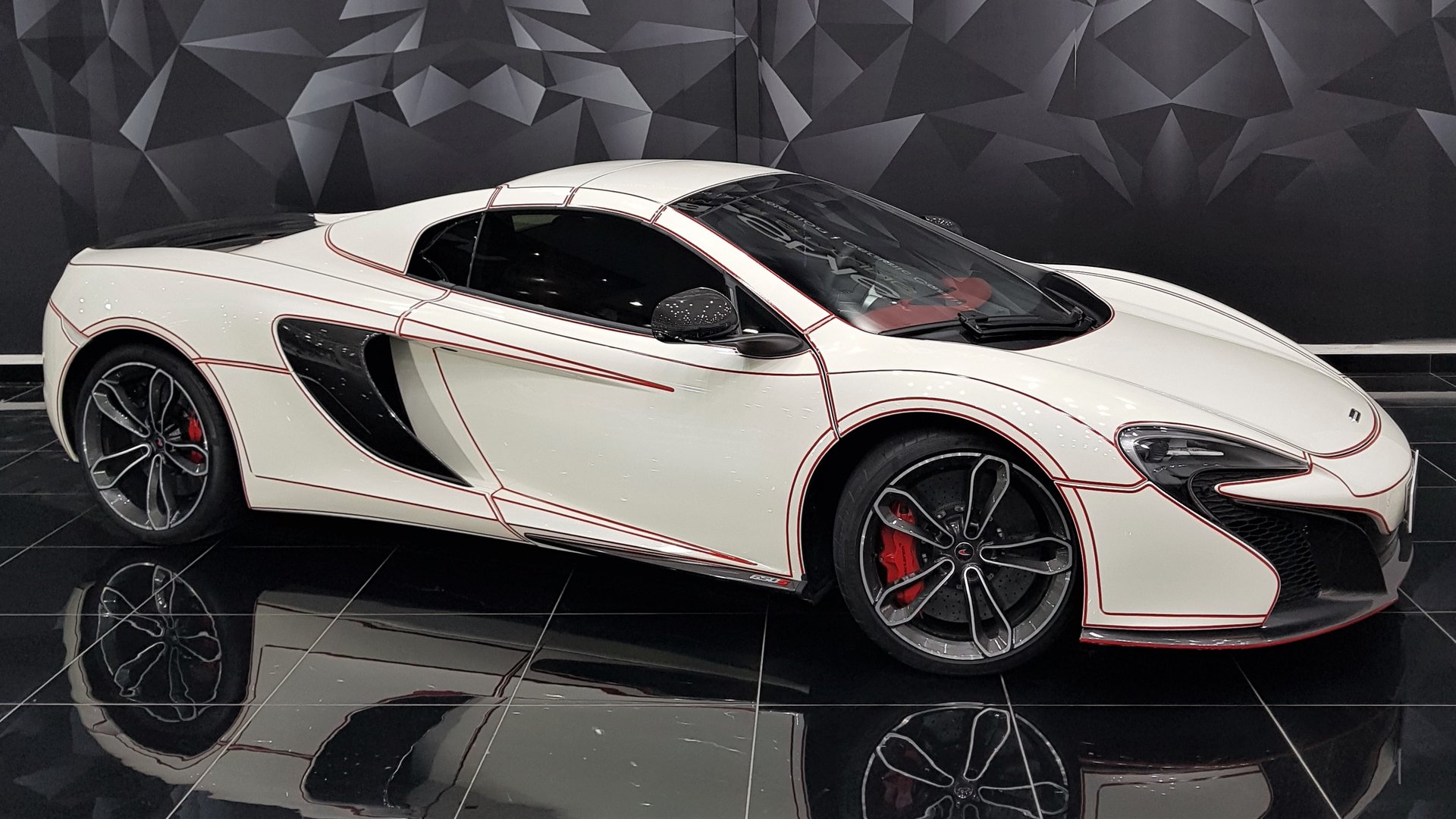 2020 McLaren McLaren 650S Spider Rental Dubai