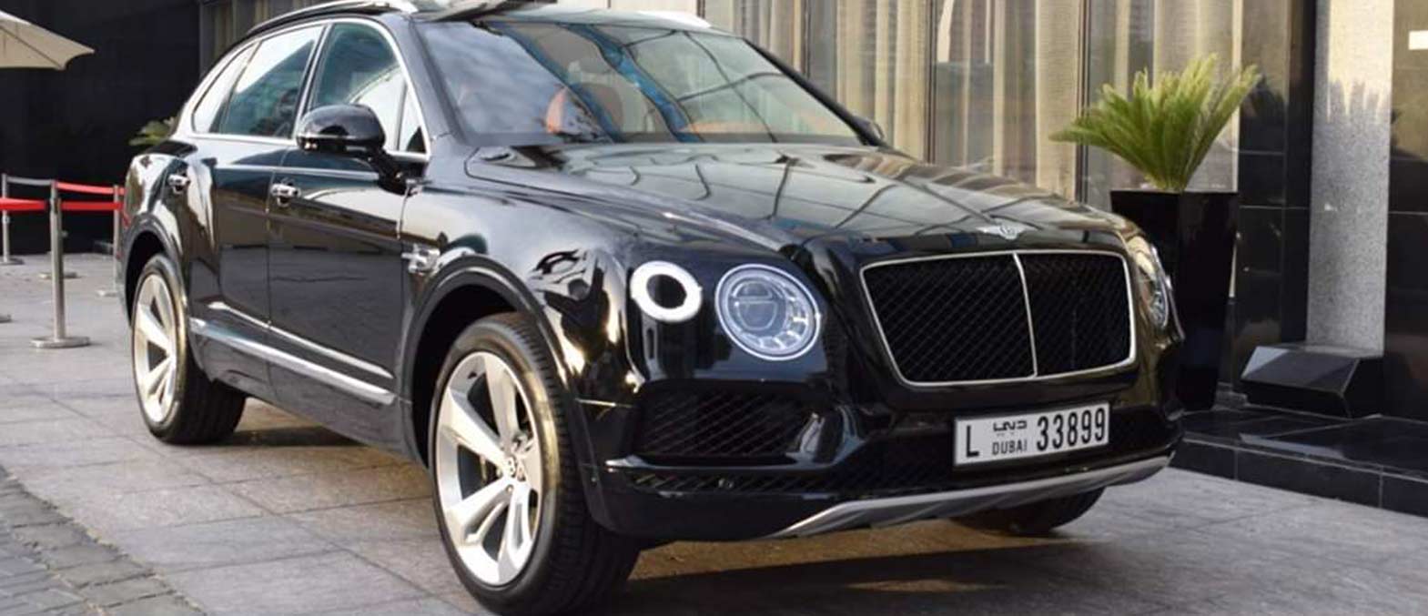 Bentley Bentayga interior and exterior views - Image 2
