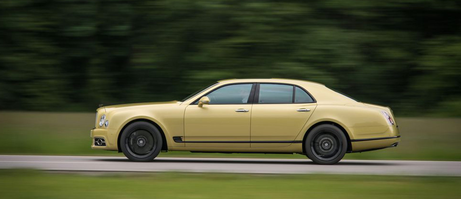 Bentley Mulsanne interior and exterior views - Image 5