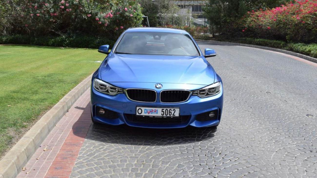 BMW 430i Convertible interior and exterior views - Image 2