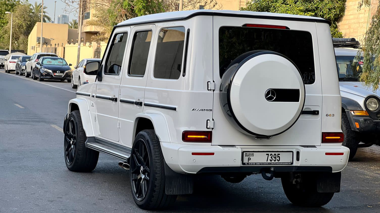Mercedes G63 interior and exterior views - Image 4