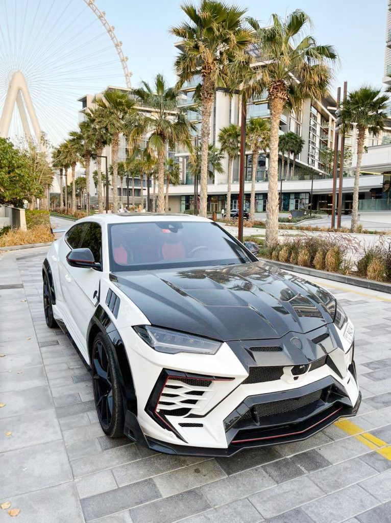 LAMBORGHINI URUS MANSORY interior and exterior views - Image 4