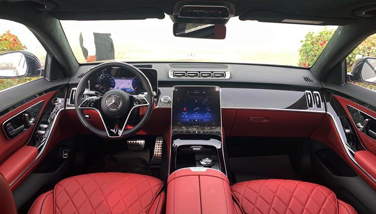 Mercedes S500 interior and exterior views - Image 1
