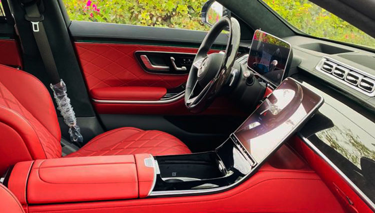 Mercedes S500 interior and exterior views - Image 2