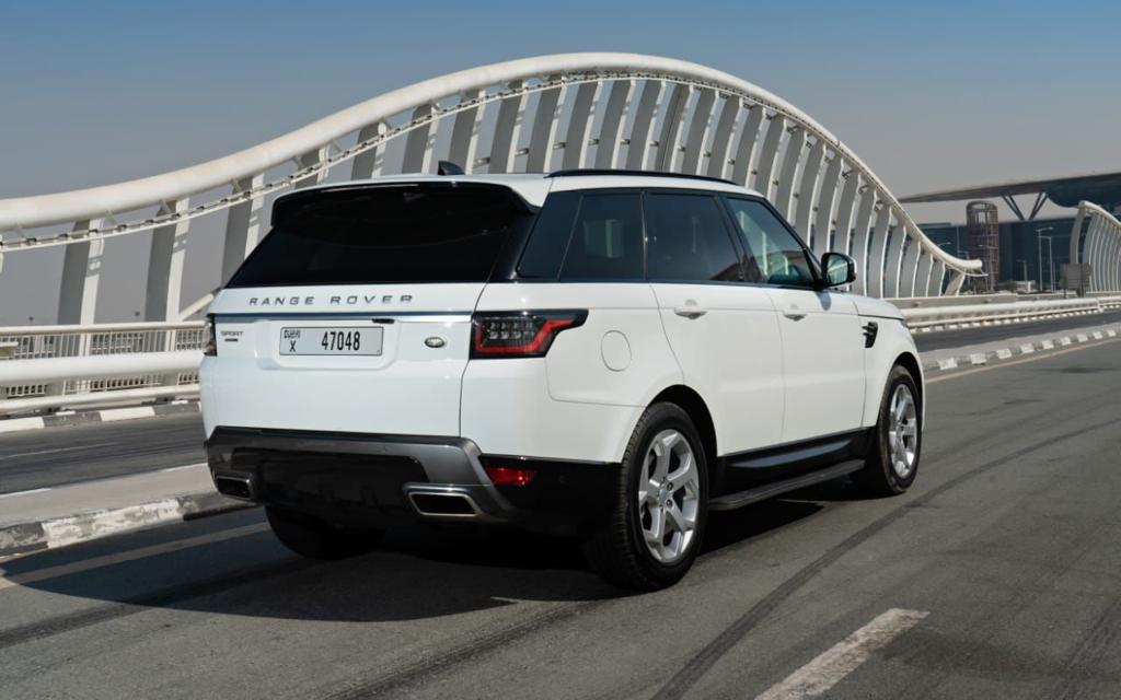 Range Rover Sports interior and exterior views - Image 5