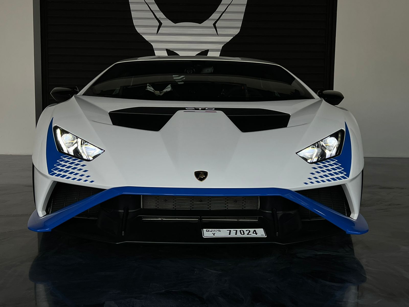 2022 Lamborghini Lamborghini Huracan STO Rental Dubai
