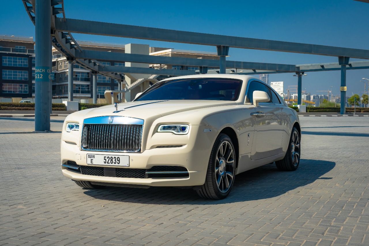 Rolls Royce Wraith interior and exterior views - Image 1