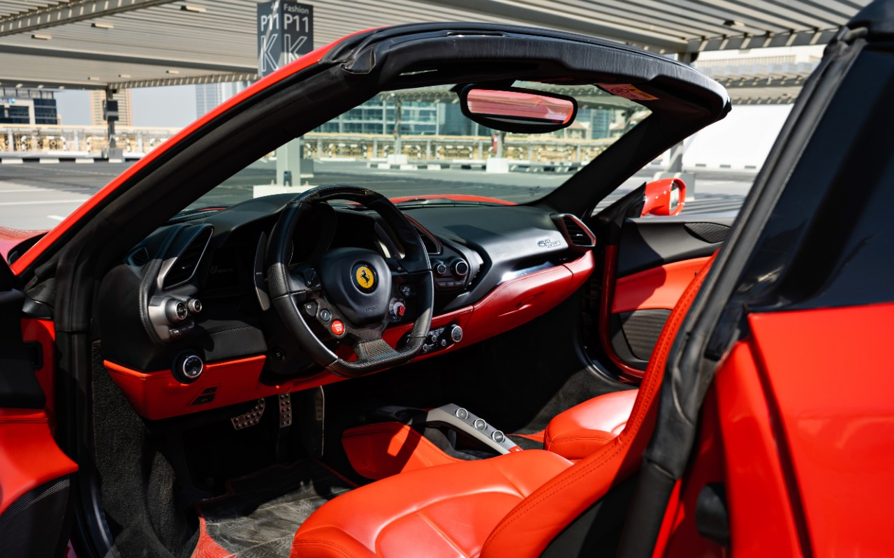 Ferrari 488 Spyder interior and exterior views - Image 5
