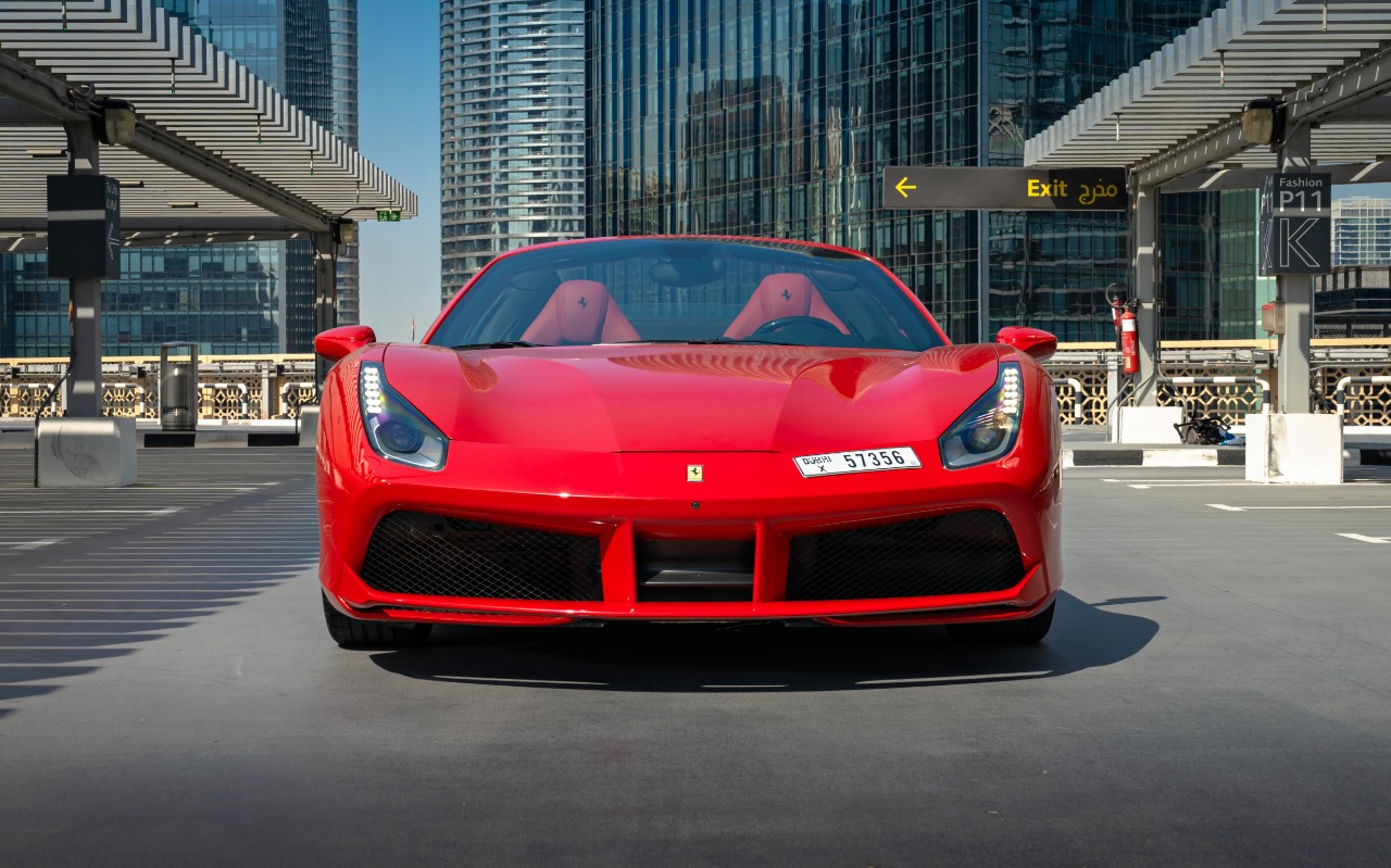 Ferrari 488 Spyder interior and exterior views - Image 1