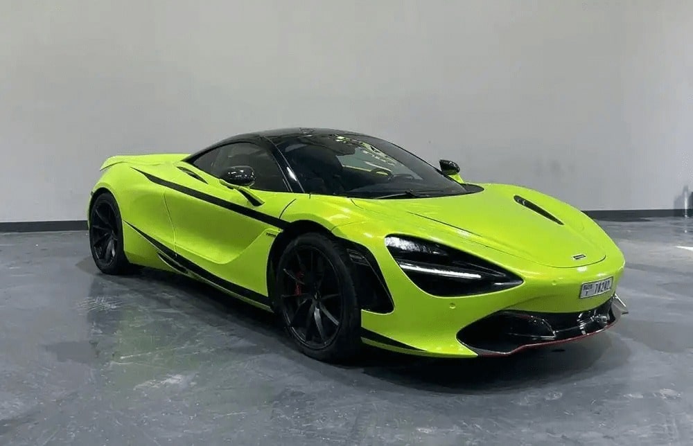 McLaren 720s interior and exterior views - Image 3