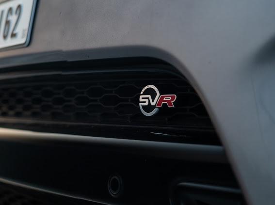 Range Rover SVR interior and exterior views - Image 4