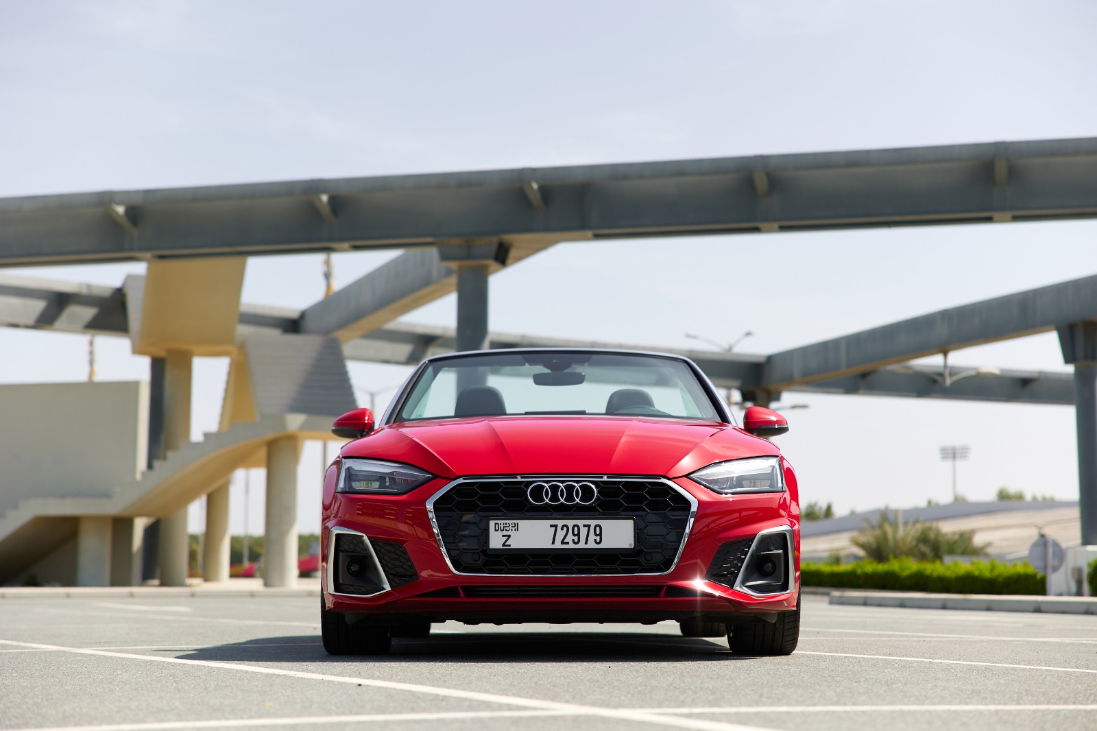 Audi A5 Cabrio interior and exterior views - Image 2