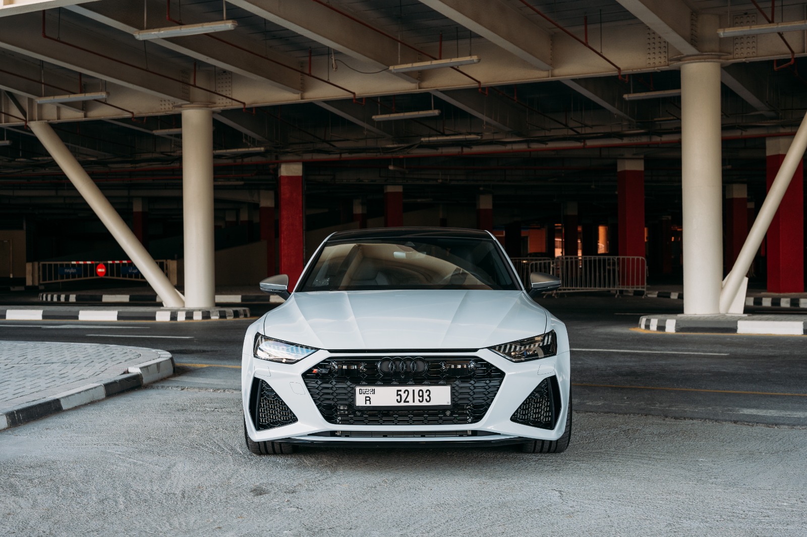 Audi RS7 interior and exterior views - Image 2