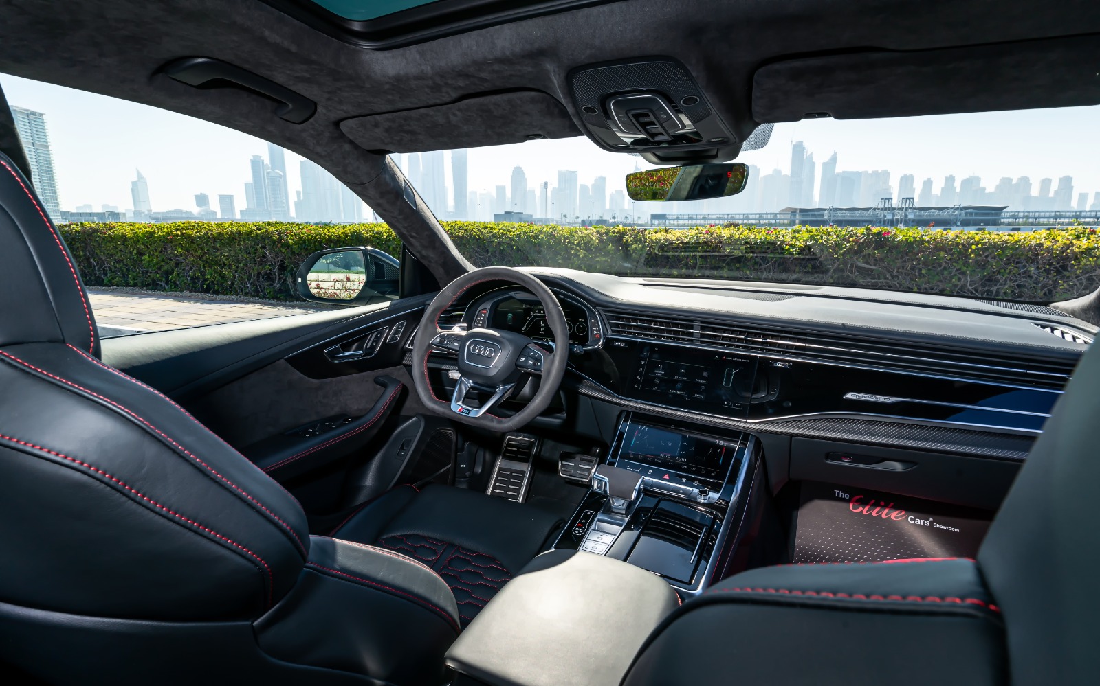 Audi RSQ8 interior and exterior views - Image 3
