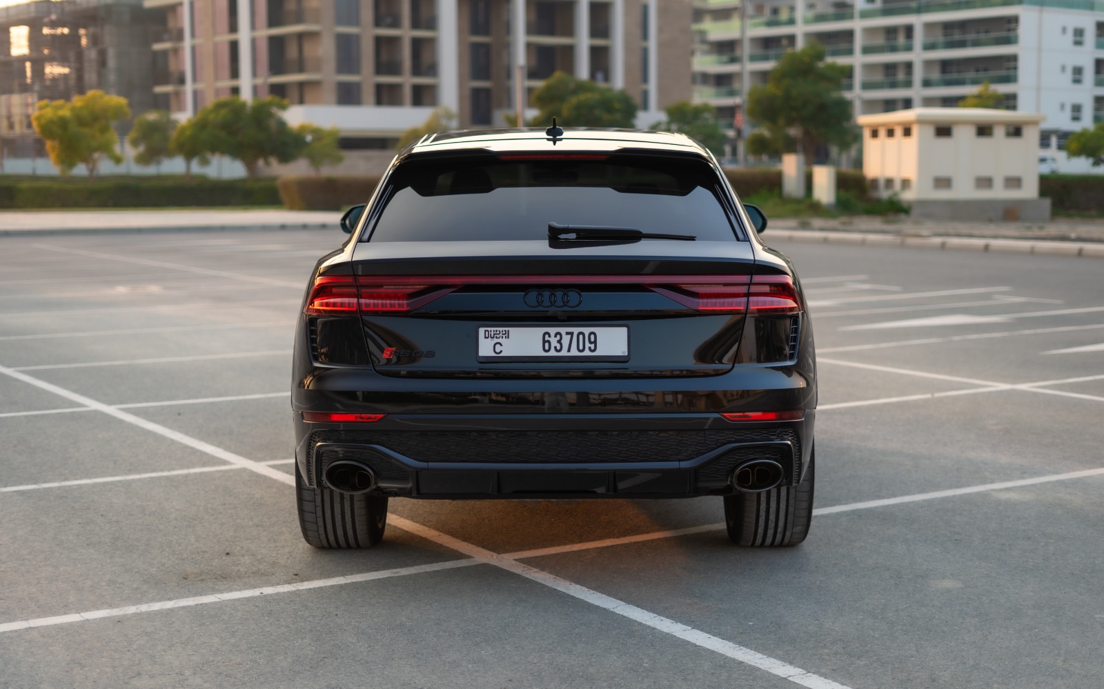 Audi RSQ8 interior and exterior views - Image 3