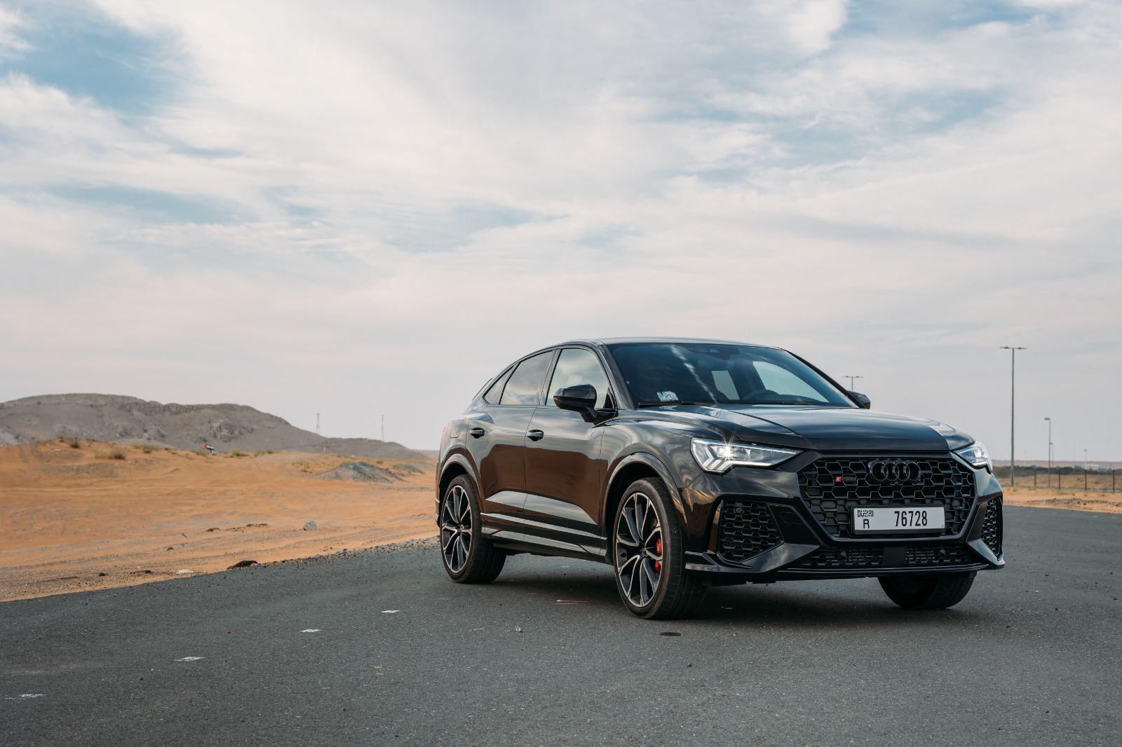 Audi RSQ3 interior and exterior views - Image 1