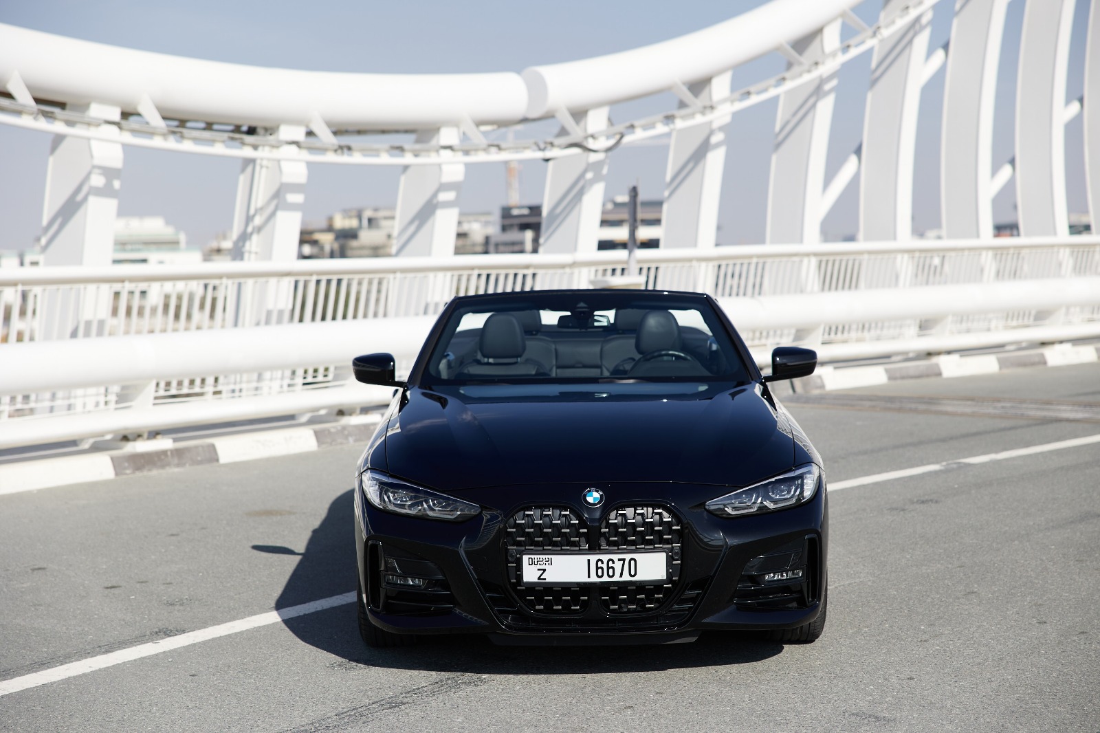 BMW 430i cabrio interior and exterior views - Image 1