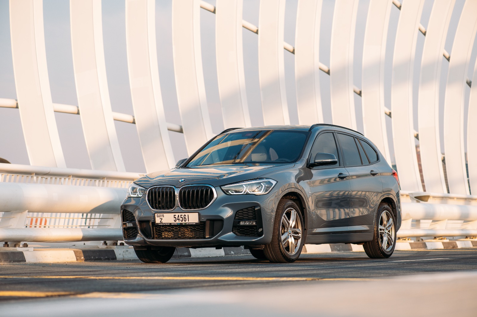 BMW X1 interior and exterior views - Image 2