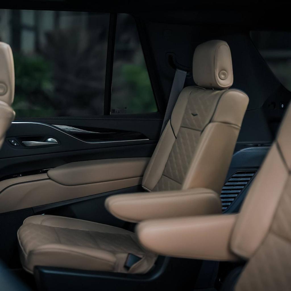 Cadillac Escalade interior and exterior views - Image 1