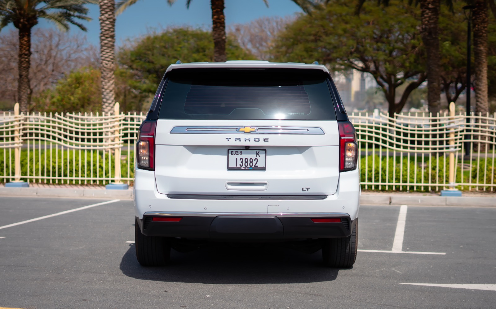 Chevrolet Tahoe interior and exterior views - Image 1