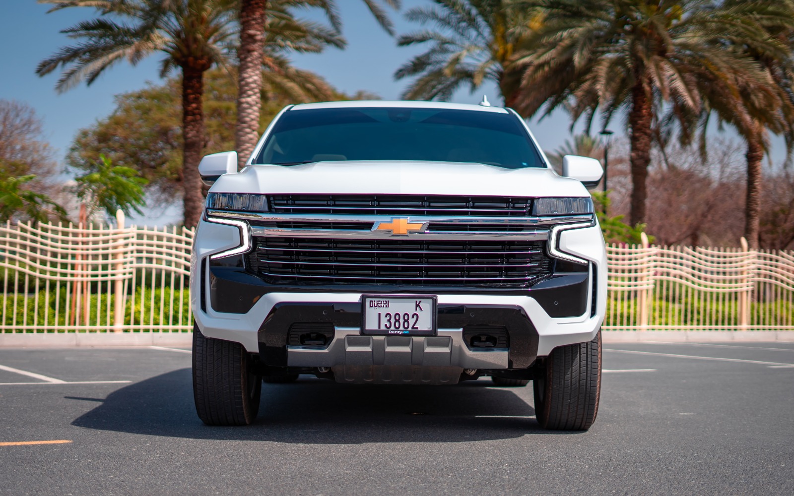 Chevrolet Tahoe interior and exterior views - Image 2