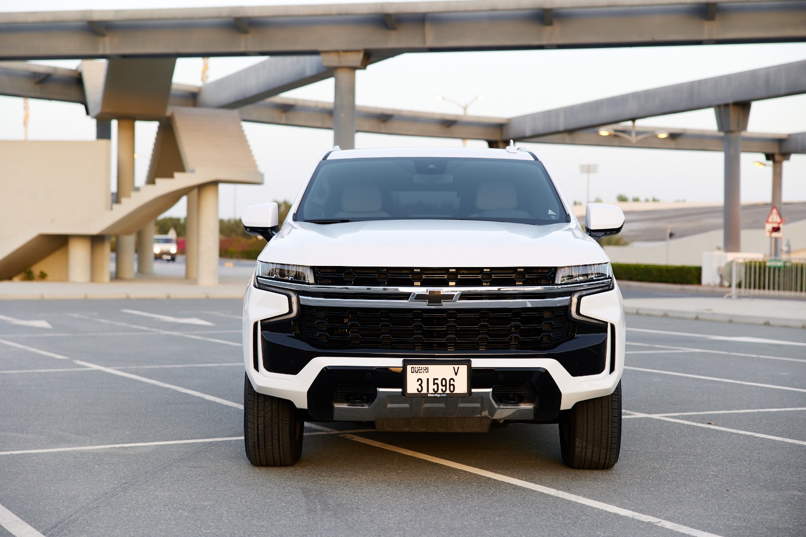 Chevrolet Tahoe interior and exterior views - Image 2