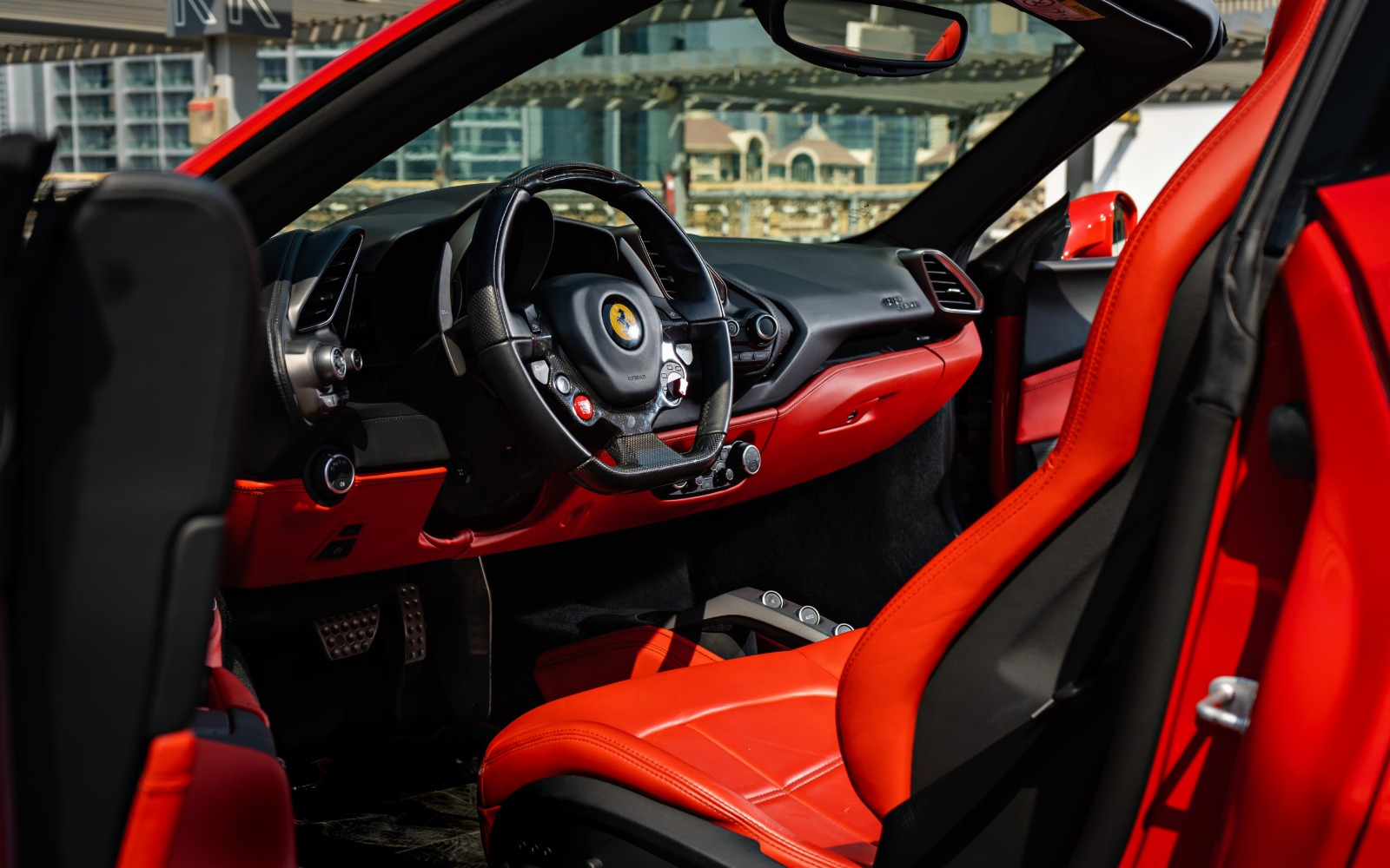 Ferrari 488 Spyder interior and exterior views - Image 4