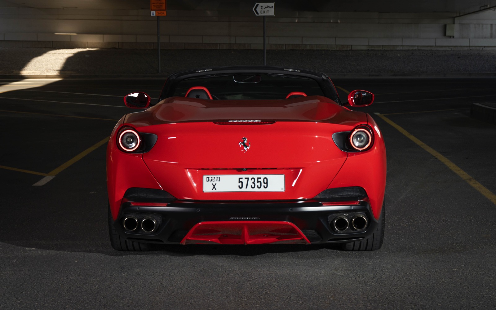 Ferrari Portofino Rosso RED ROOF interior and exterior views - Image 3
