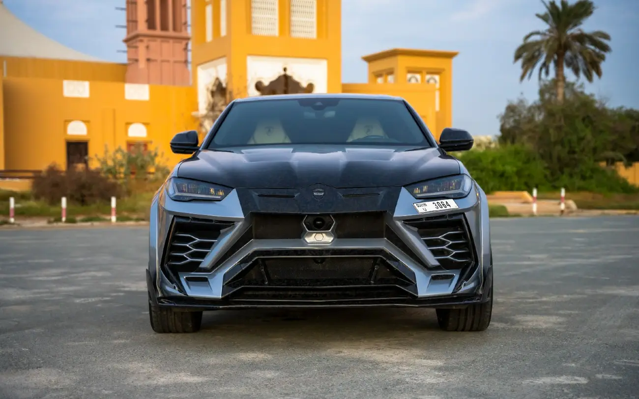 Lamborghini Urus Mansory Kit interior and exterior views - Image 1
