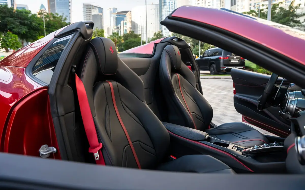 Ferrari 812 GTS interior and exterior views - Image 5