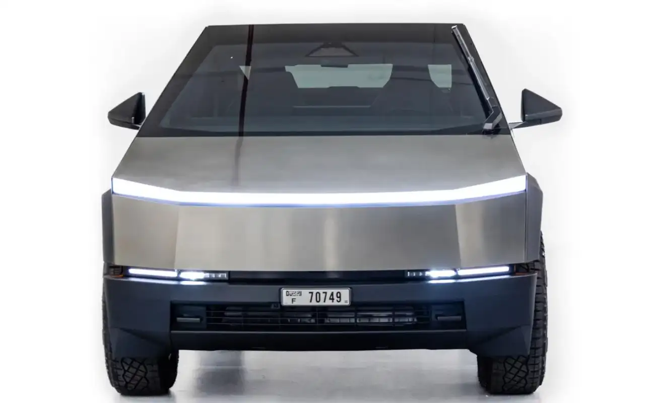 Tesla Cyber Truck interior and exterior views - Image 1