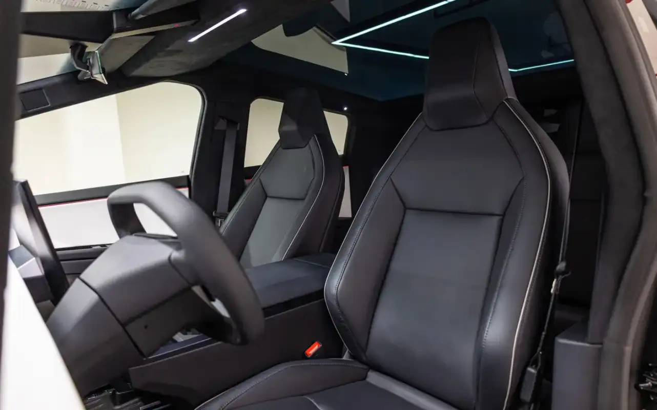Tesla Cyber Truck interior and exterior views - Image 8