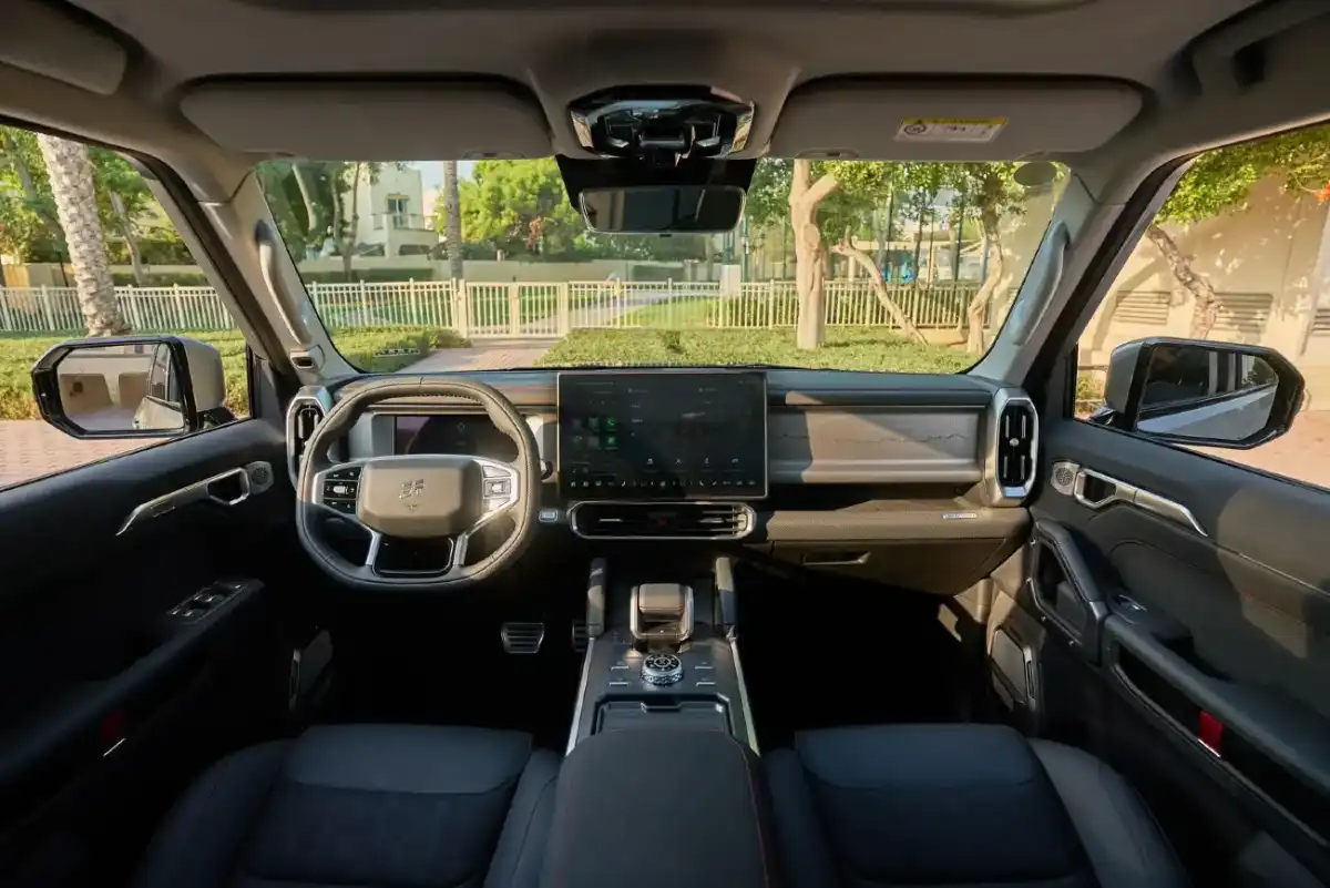 Jetour T2 interior and exterior views - Image 4