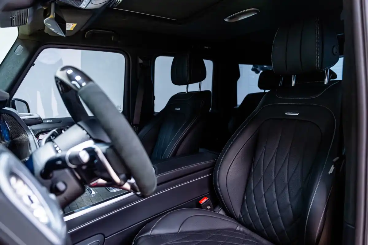 Mercedes Benz AMG G63 interior and exterior views - Image 5