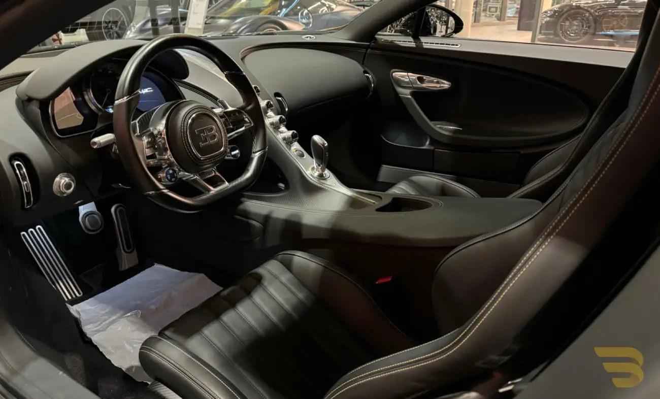 Bugatti Chiron 110 Anniversary interior and exterior views - Image 4