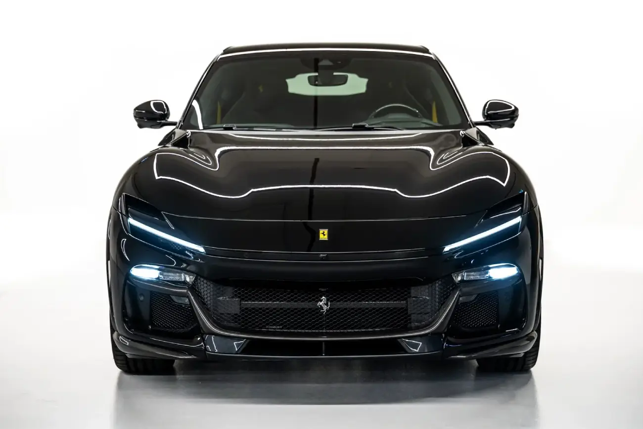 Ferrari Purosangue interior and exterior views - Image 1