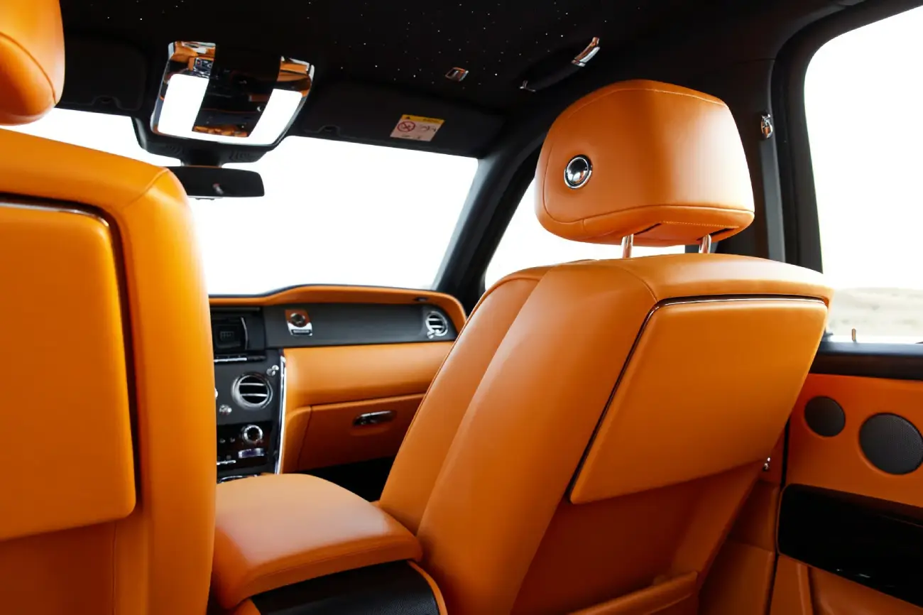 Rolls Royce Cullinan interior and exterior views - Image 5