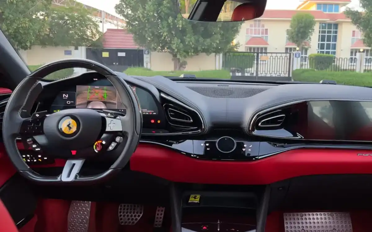 Ferrari Purosangue interior and exterior views - Image 5