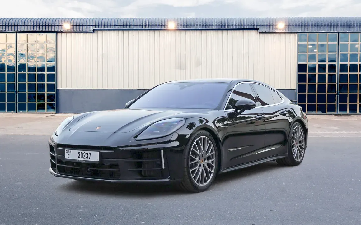 2025 Porsche Porsche Panamera Rental Dubai